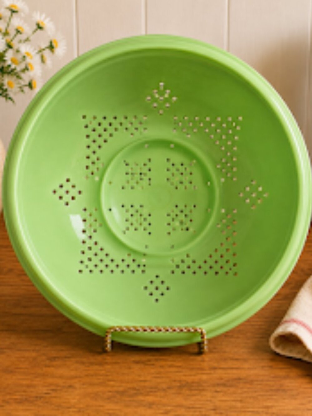 Vintage Tupperware Jadeite Green Plastic Strainer Colander EUC